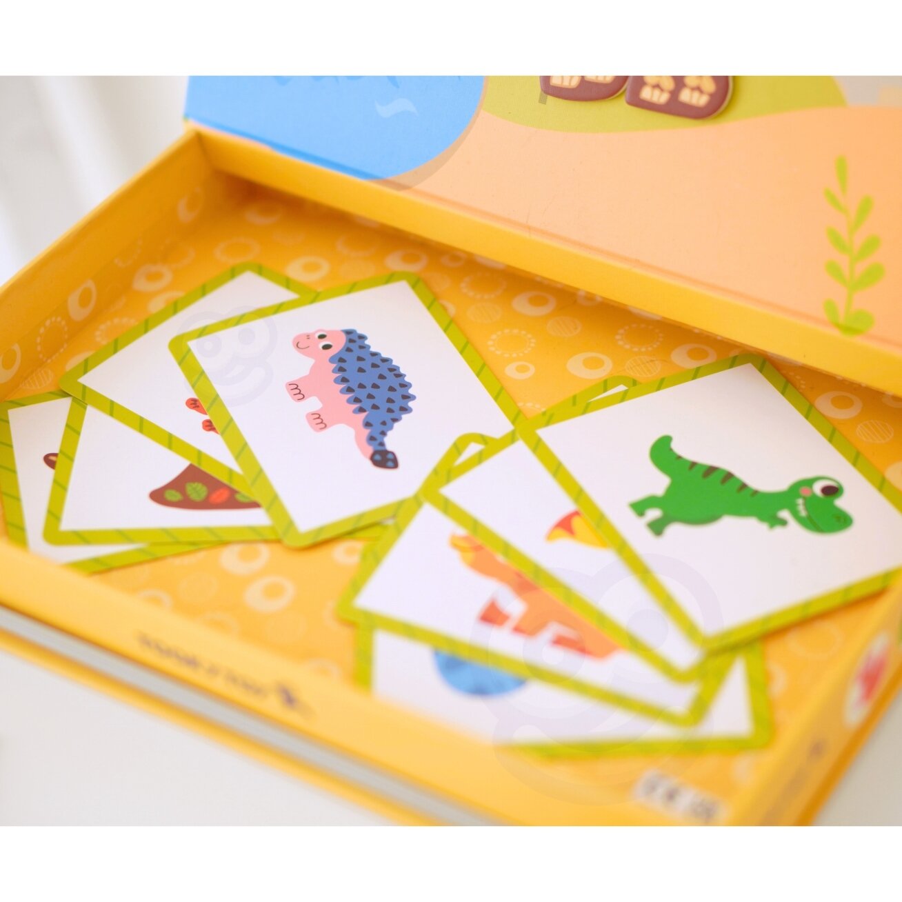 TOOKY TOY Magnetinė dėlionė Dinozaurai Puzzle 4 TOOKY TOY Magnetinė dėlionė Dinozaurai Puzzle 4