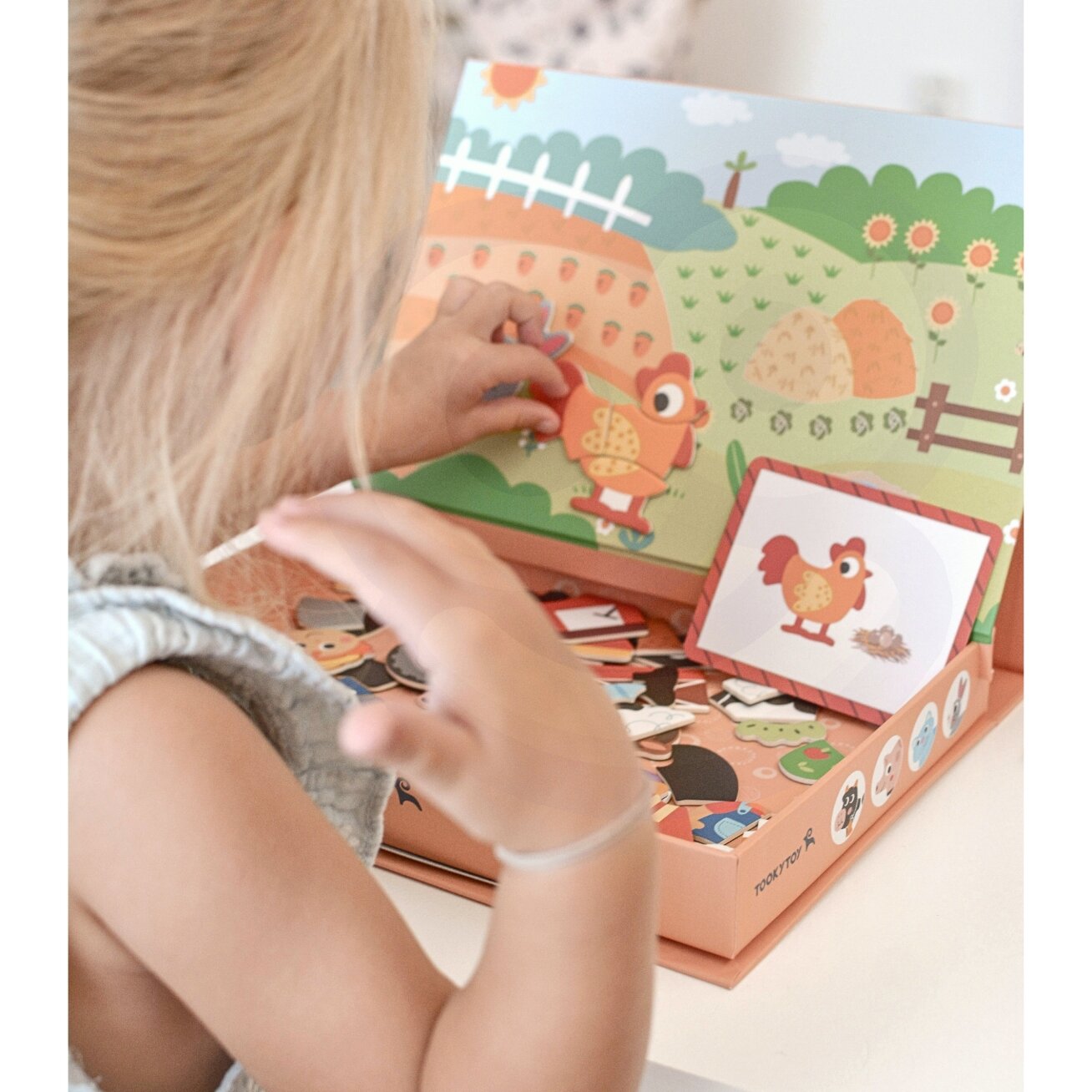 TOOKY TOY Magnetinė dėlionė Ūkis Puzzle 3 TOOKY TOY Magnetinė dėlionė Ūkis Puzzle 3