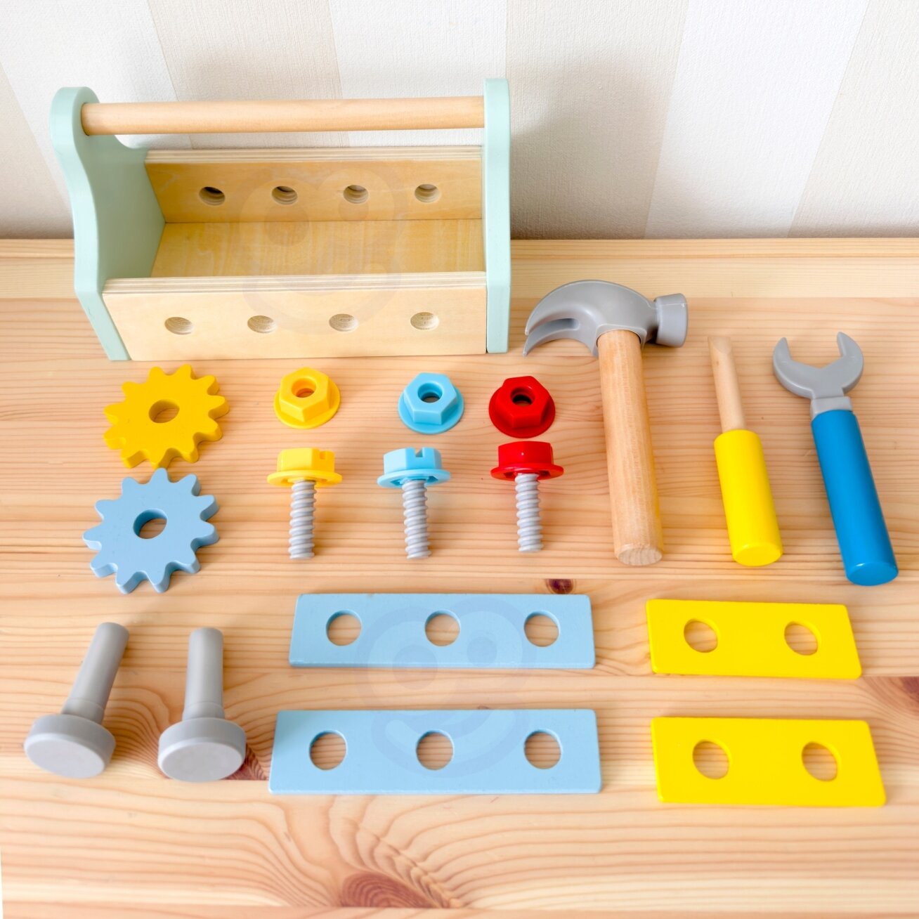TOOKY TOY Medinė įrankių dėžė Rinkinys 18 vnt. 4 TOOKY TOY Medinė įrankių dėžė Rinkinys 18 vnt. 4