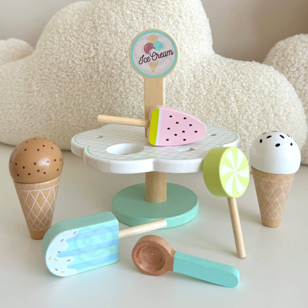 TOOKY TOY Mediniai magnetiniai ledai su stovu 10 TOOKY TOY Mediniai magnetiniai ledai su stovu 10