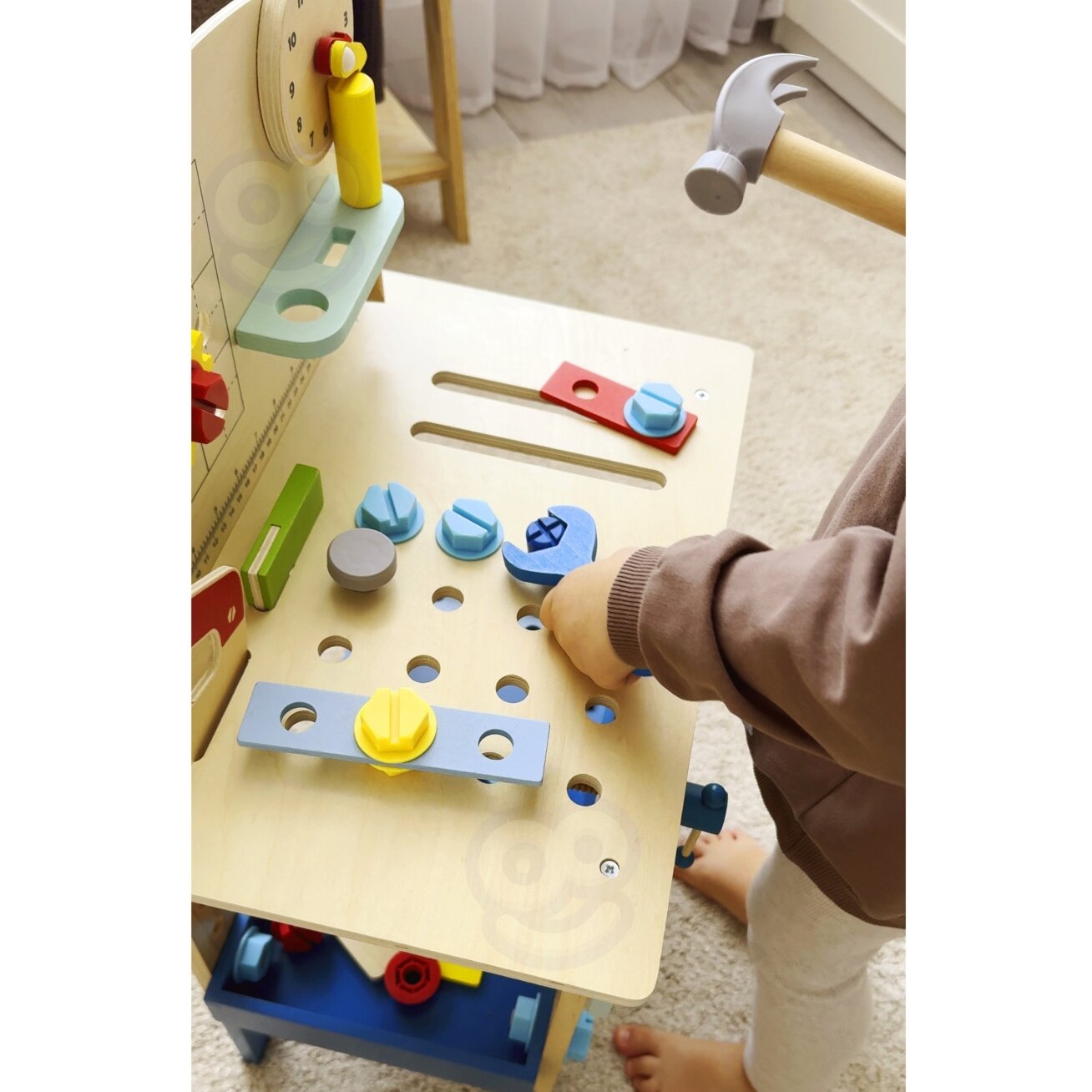 TOOKY TOY Medinis meistravimo stalas dirbtuvės 4 TOOKY TOY Medinis meistravimo stalas dirbtuvės 4