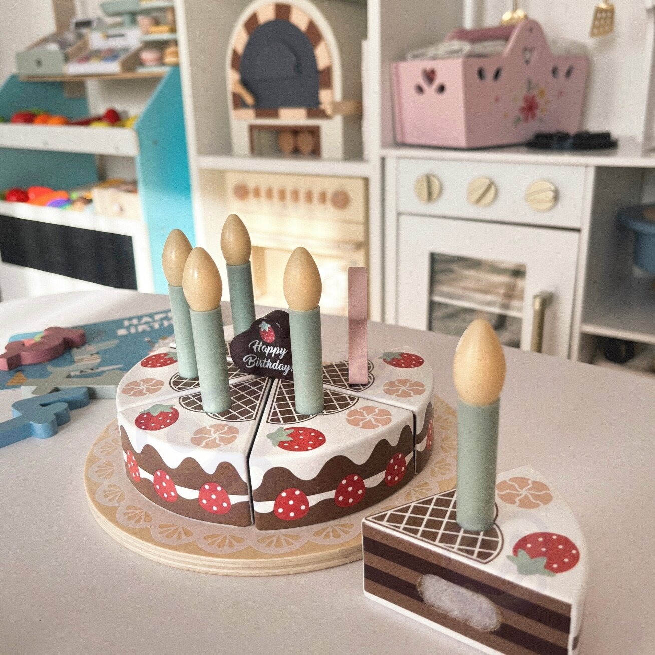 TOOKY TOY Medinis gimtadienio tortas su žvakutėmis ir lipukais 5