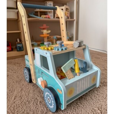 TOOKY TOY Medinė vaikštynė automobiliukas Mini dirbtuvės STEM