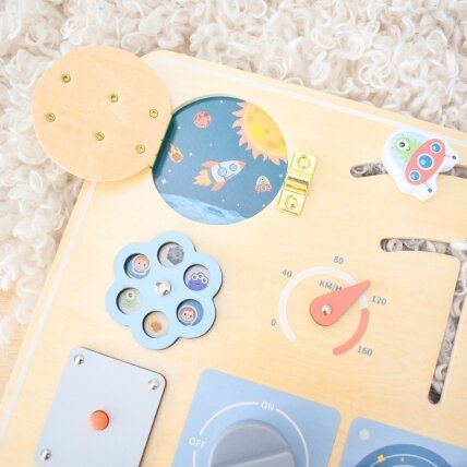 TOOKY TOY Medinė Montessori edukacinė veiklos lenta Astronautas Kosminis laivas 3 TOOKY TOY Medinė Montessori edukacinė veiklos lenta Astronautas Kosminis laivas 3
