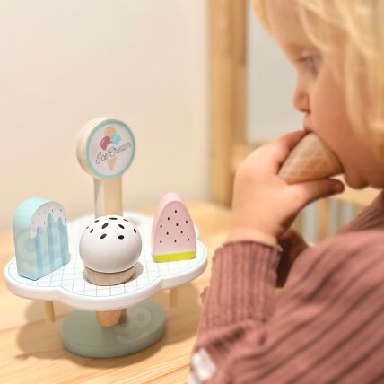 TOOKY TOY Mediniai magnetiniai ledai su stovu 4 TOOKY TOY Mediniai magnetiniai ledai su stovu 4