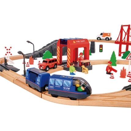Tooky Toy medinis elektrinis traukinukų rinkinys Gaisrinė su garso efektais 70 vnt. FSC 8 Tooky Toy medinis elektrinis traukinukų rinkinys Gaisrinė su garso efektais 70 vnt. FSC 8