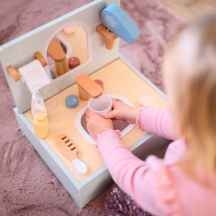 TOOKY TOY Toilet Bathroom Medinis tualeto ir vonios kambario rinkinys su priedais 1