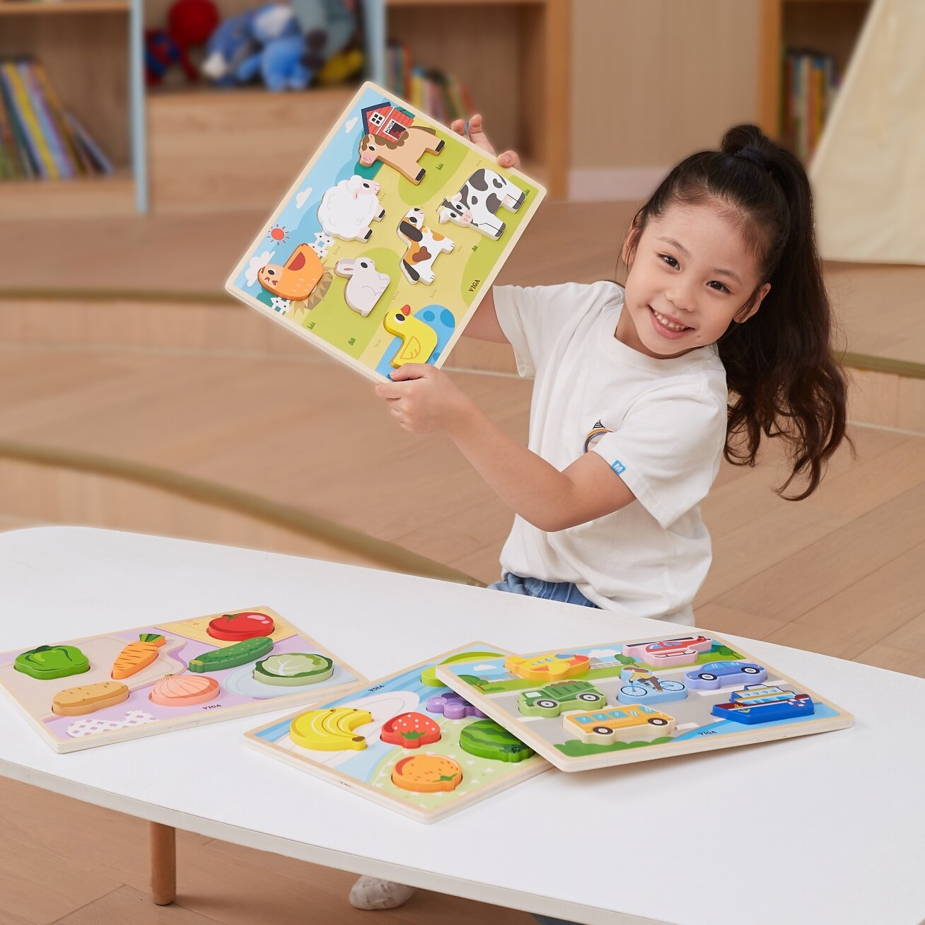 VIGA medinė Montessori dėlionė 2in1 daržovių figūrėlės 3