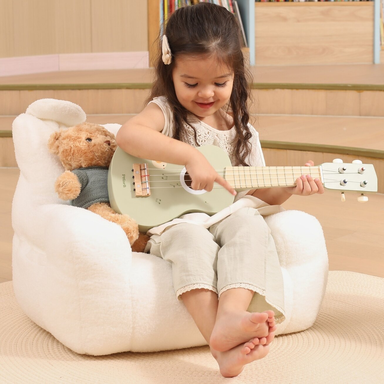 Viga medinė ukulelė gitara vaikams, žalia su natomis 4 Viga medinė ukulelė gitara vaikams, žalia su natomis 4