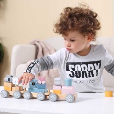 VIGA PolarB medinis traukinukas su vagonėliais ir gyvūnėliais dėliojimui Montessori