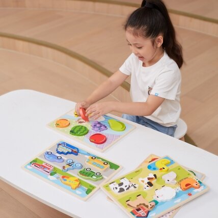 VIGA medinė Montessori dėlionė 2in1 daržovių figūrėlės 6