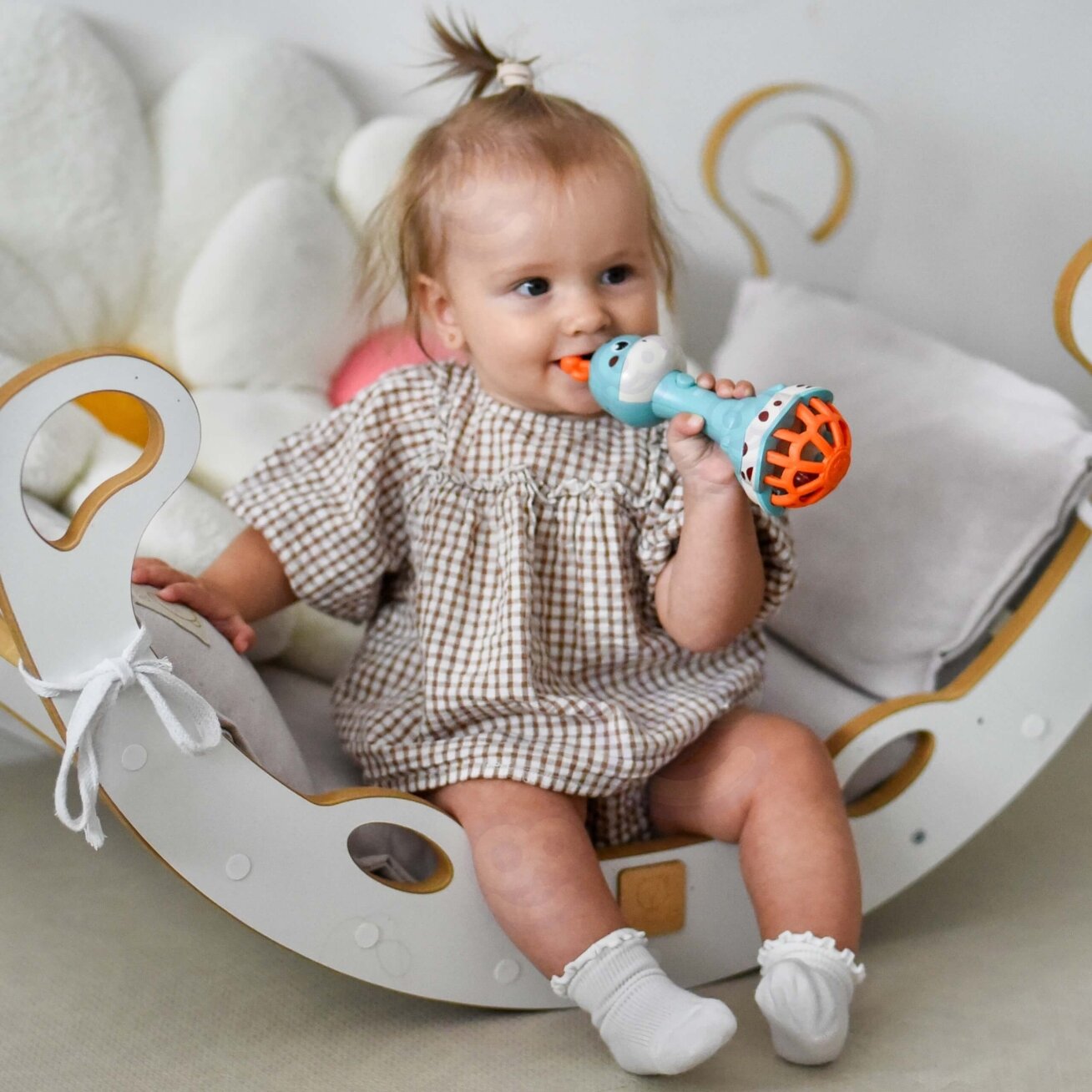 WOOPIE BABY Sensorinis žirafos barškutis, kramtukas su muzika Montessori 1 vnt. 3 WOOPIE BABY Sensorinis žirafos barškutis, kramtukas su muzika Montessori 1 vnt. 3