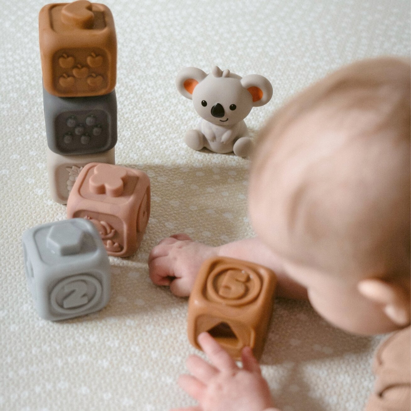 WOOPIE BABY Edukacinis rinkinys Piramidė Sensorinės kaladėlės 2in1 Kramtukas Skaičiai 1 WOOPIE BABY Edukacinis rinkinys Piramidė Sensorinės kaladėlės 2in1 Kramtukas Skaičiai 1