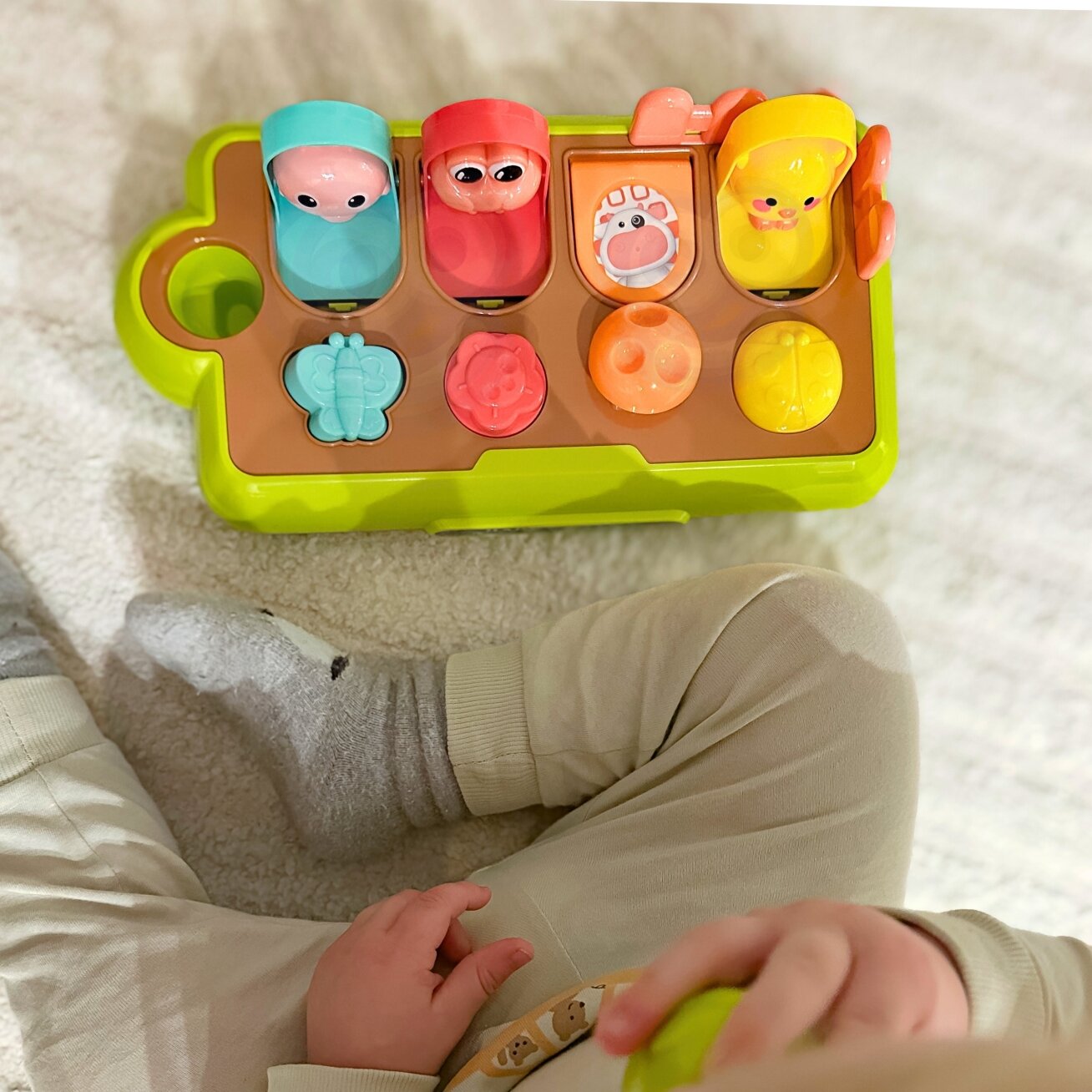 WOOPIE BABY edukacinis žaislas Iššokantys gyvūnėliai Linksmas ūkis POP-UP 6 WOOPIE BABY edukacinis žaislas Iššokantys gyvūnėliai Linksmas ūkis POP-UP 6