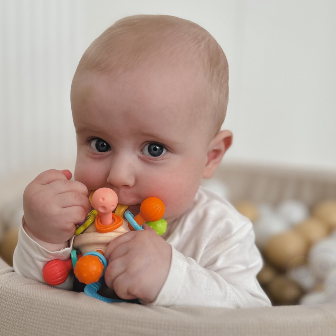 WOOPIE BABY Minkštas barškutis 2in1 kramtukas sensorinis žaislas kūdikiams 0m+ 4 WOOPIE BABY Minkštas barškutis 2in1 kramtukas sensorinis žaislas kūdikiams 0m+ 4
