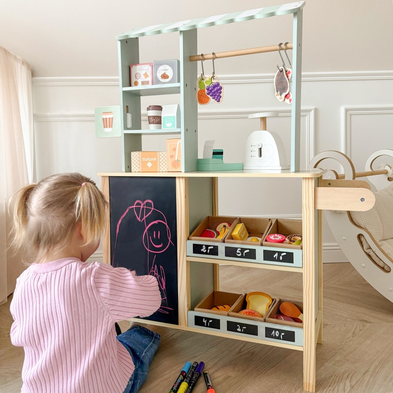 WOOPIE GREEN Didelė daugiafunkcė parduotuvėlė 5in1 kioskas prekyvietė prekybos centras restoranas kavinė virtuvė 73 el. 1 WOOPIE GREEN Didelė daugiafunkcė parduotuvėlė 5in1 kioskas prekyvietė prekybos centras restoranas kavinė virtuvė 73 el. 1