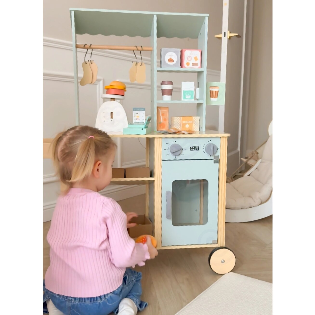 WOOPIE GREEN Didelė daugiafunkcė parduotuvėlė 5in1 kioskas prekyvietė prekybos centras restoranas kavinė virtuvė 73 el. 6 WOOPIE GREEN Didelė daugiafunkcė parduotuvėlė 5in1 kioskas prekyvietė prekybos centras restoranas kavinė virtuvė 73 el. 6