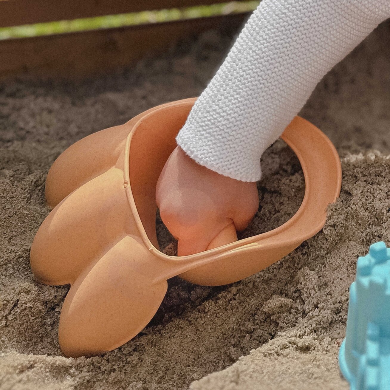WOOPIE GREEN Smėlio grėbliukai–kastuvėlis BIODEGRADUOJAMA ORGANINĖ MEDŽIAGA 1 WOOPIE GREEN Smėlio grėbliukai–kastuvėlis BIODEGRADUOJAMA ORGANINĖ MEDŽIAGA 1