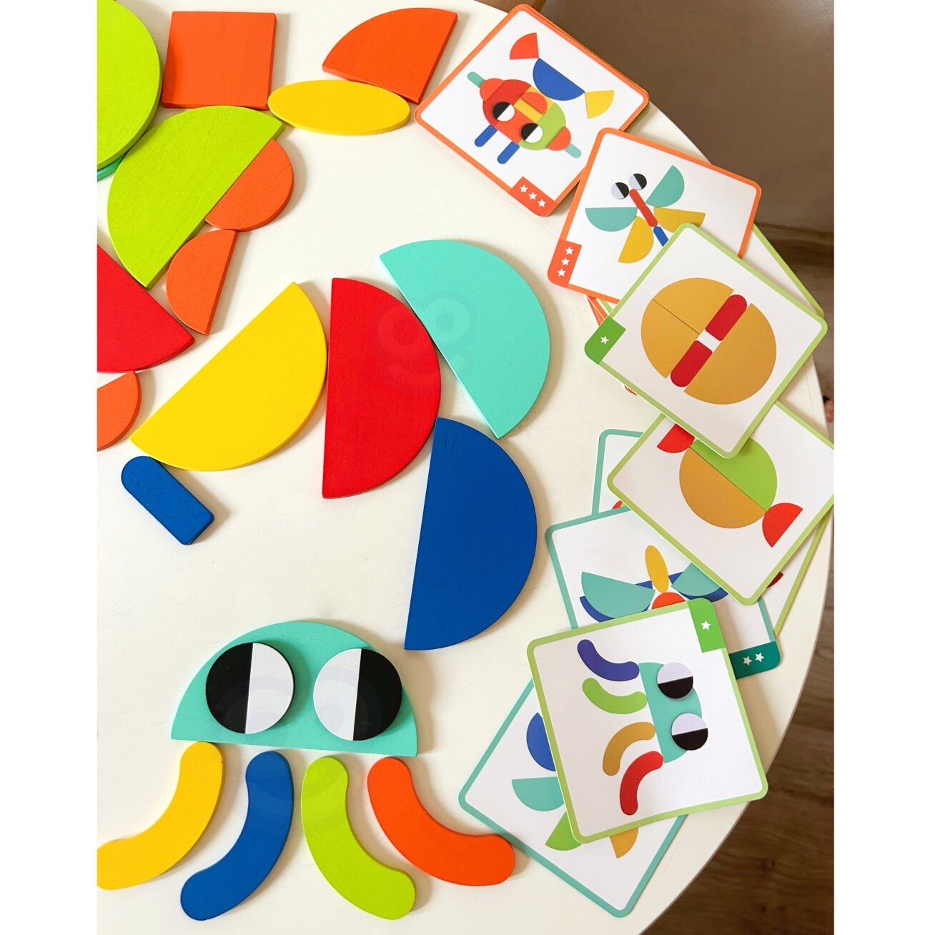 WOOPIE GREEN Medinė Montessori dėlionė 40 raštų atkurti 55 el. FSC sertifikatas 5