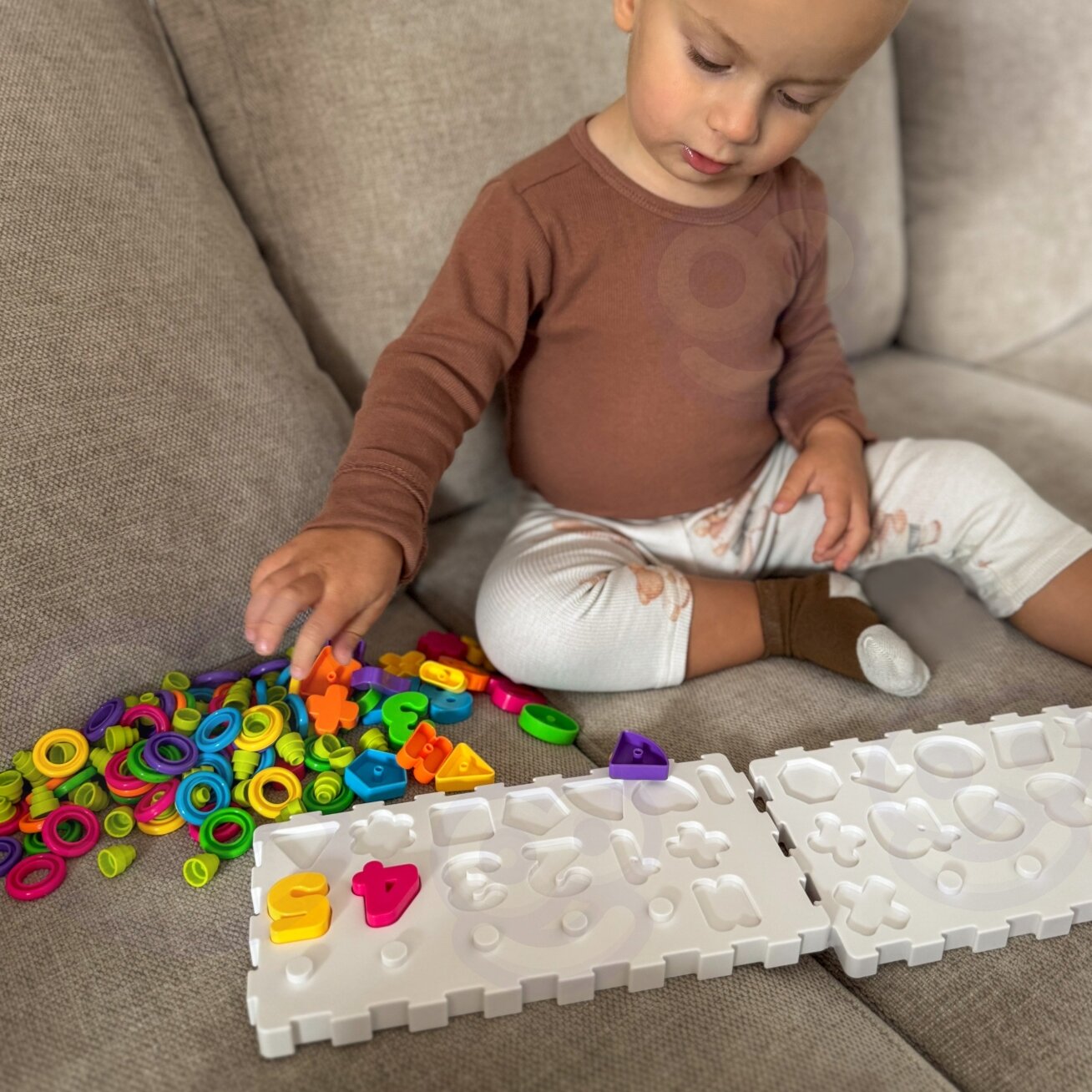 WOOPIE Montessori dėliojimo žaislas – rūšiuoklis, smegenų treniruotė, raidės, skaičiai 139 el. 5 WOOPIE Montessori dėliojimo žaislas – rūšiuoklis, smegenų treniruotė, raidės, skaičiai 139 el. 5