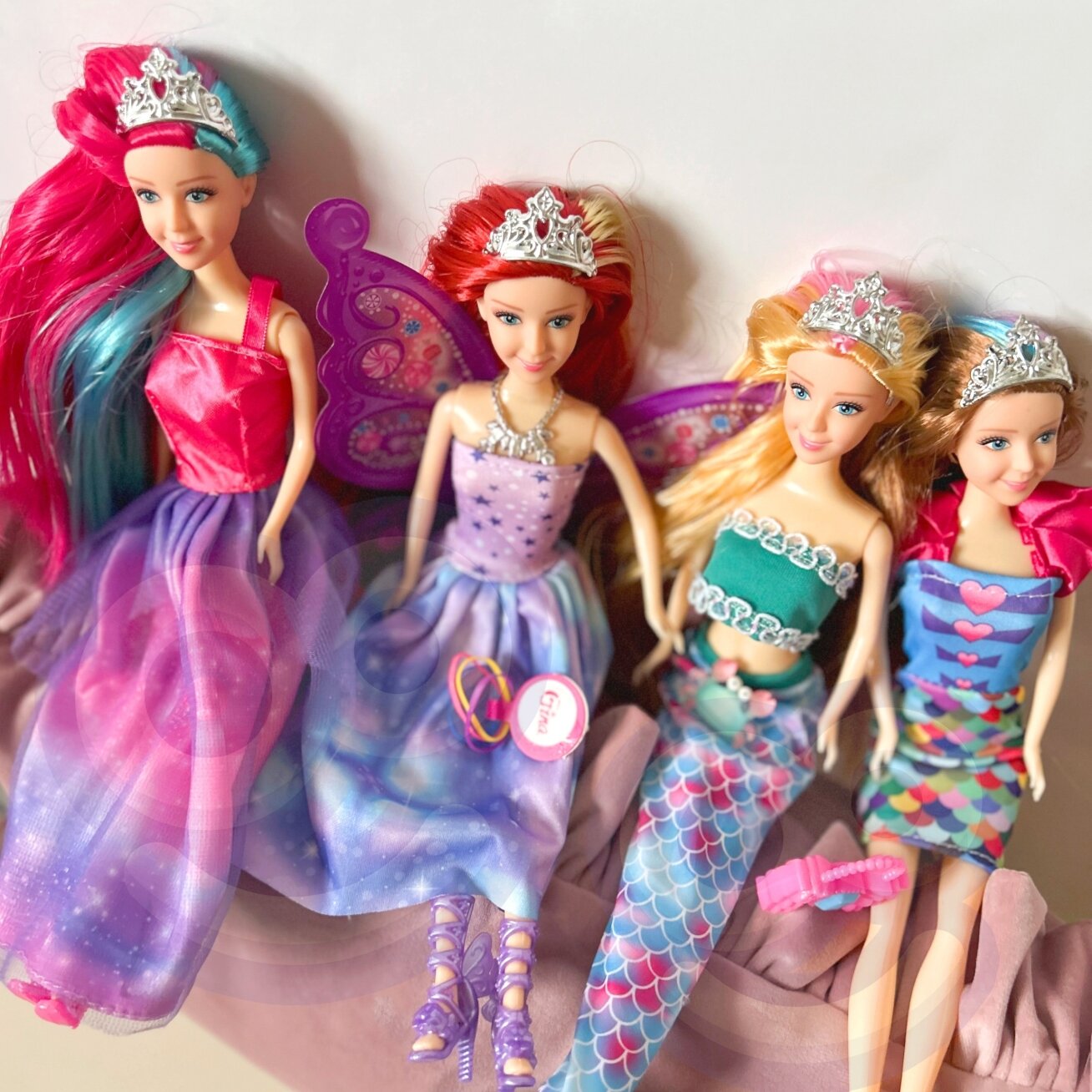WOOPIE 4 magiškų princesių rinkinys – lėlių dėžutė 4in1 su priedais 3 WOOPIE 4 magiškų princesių rinkinys – lėlių dėžutė 4in1 su priedais 3