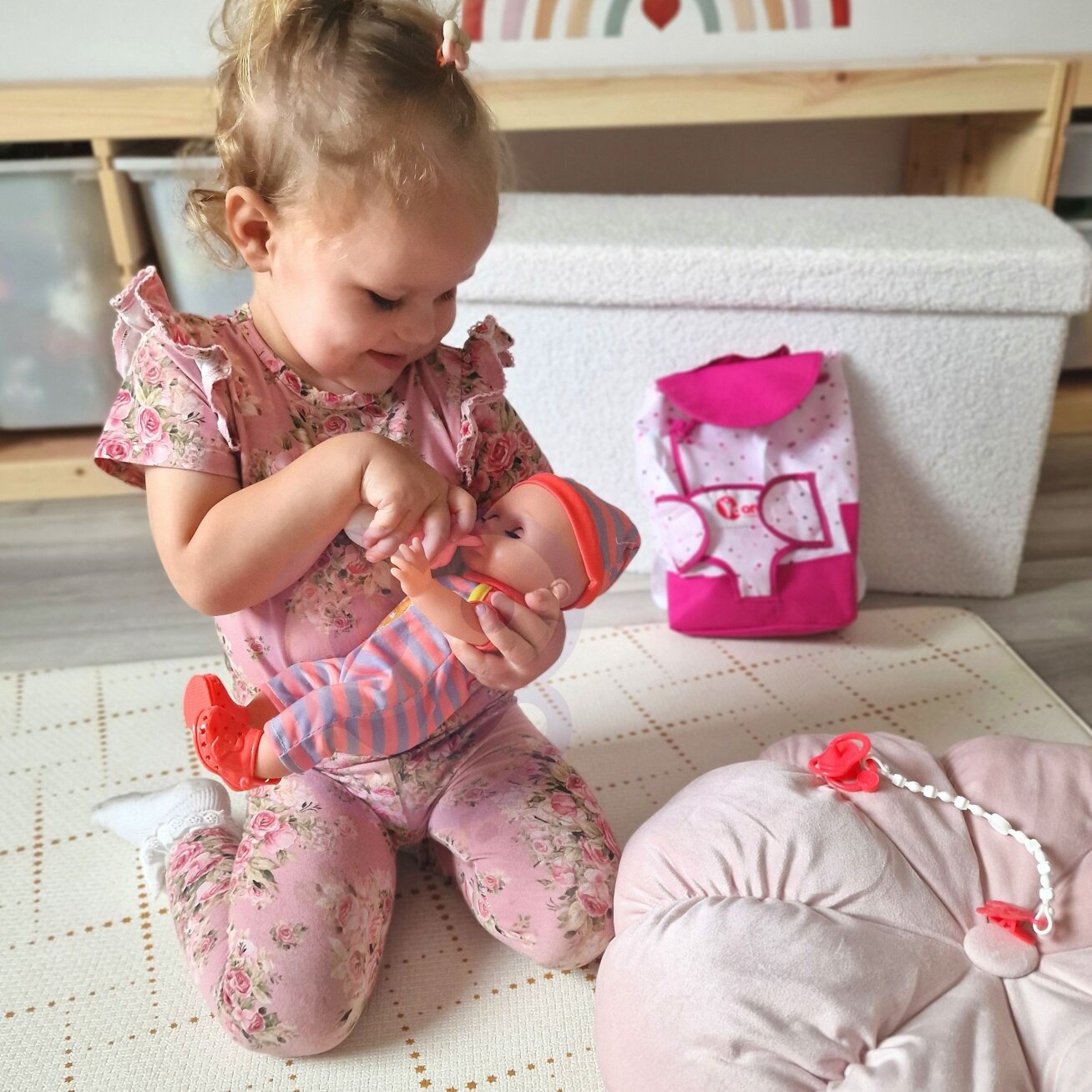 WOOPIE ROYAL Rinkinys Auklė Dollė Kūdikis su priedais 19 vnt. 2