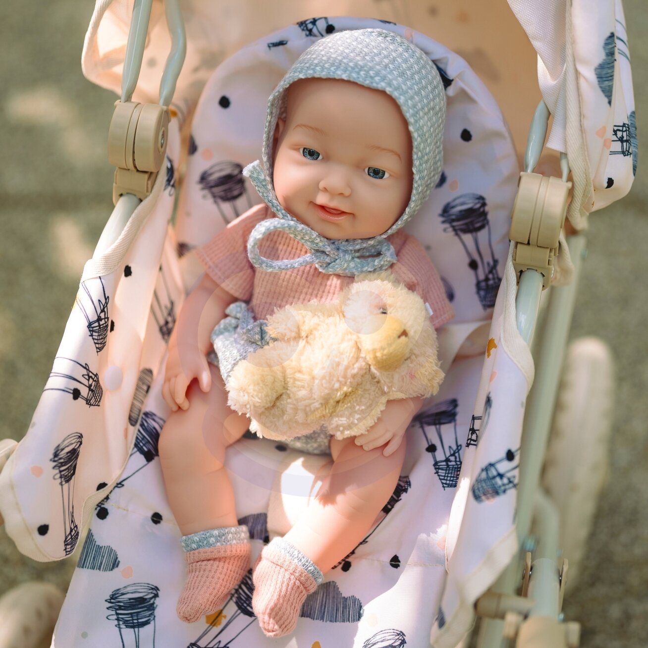 WOOPIE ROYAL kūdikio lėlė 36 cm su drabužėliais ir meškiuku, maitinimo priedai 5