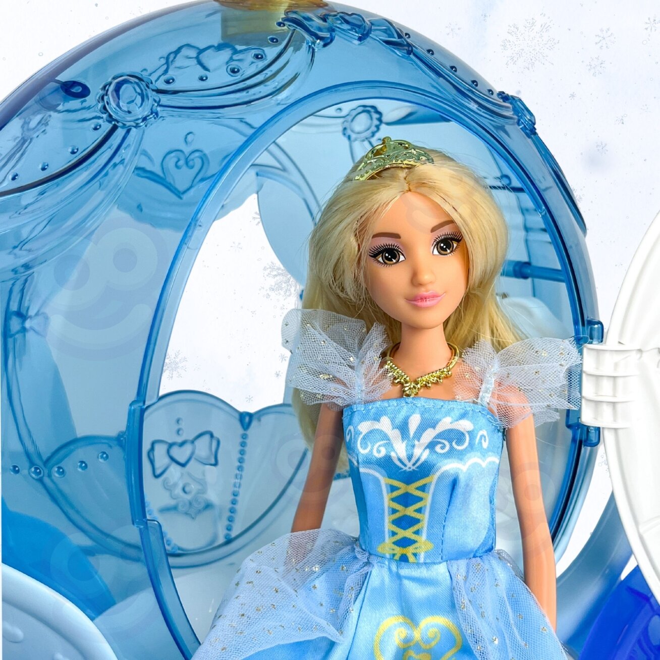 WOOPIE ROYAL Ledo princesės Lily lėlė ir stebuklingas vežimas karieta su priedais 7 WOOPIE ROYAL Ledo princesės Lily lėlė ir stebuklingas vežimas karieta su priedais 7