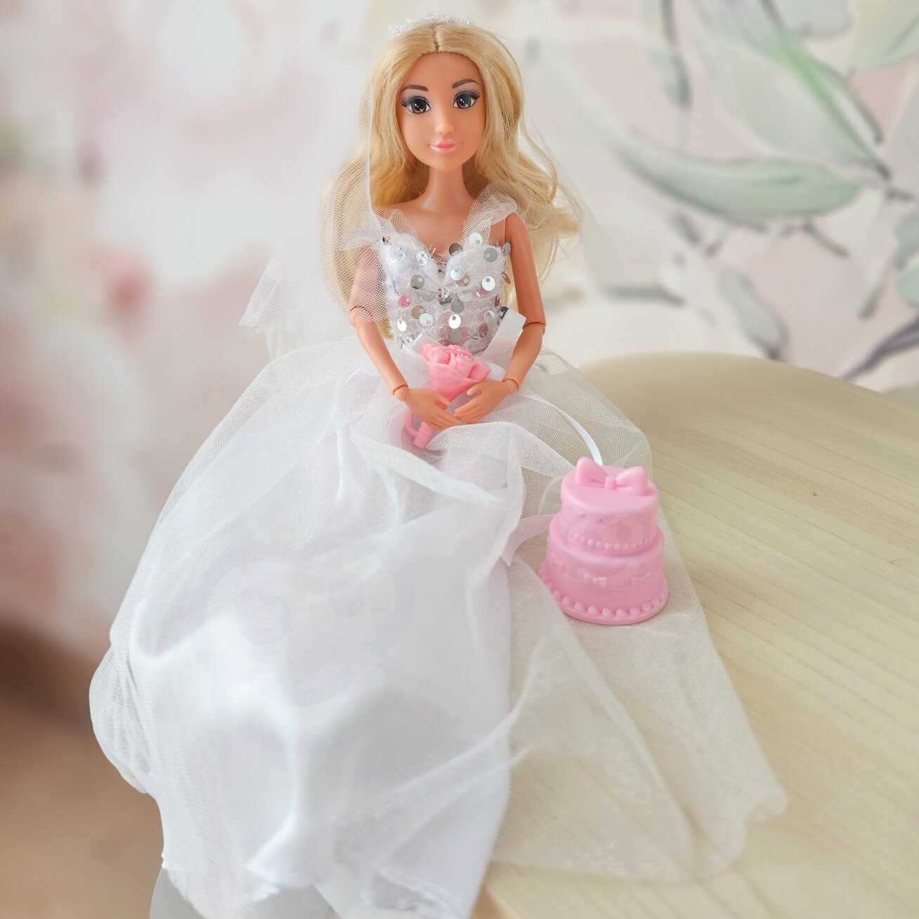 WOOPIE ROYAL lėlė Lily 30 cm nuotaka vestuvinė suknia priedai 3