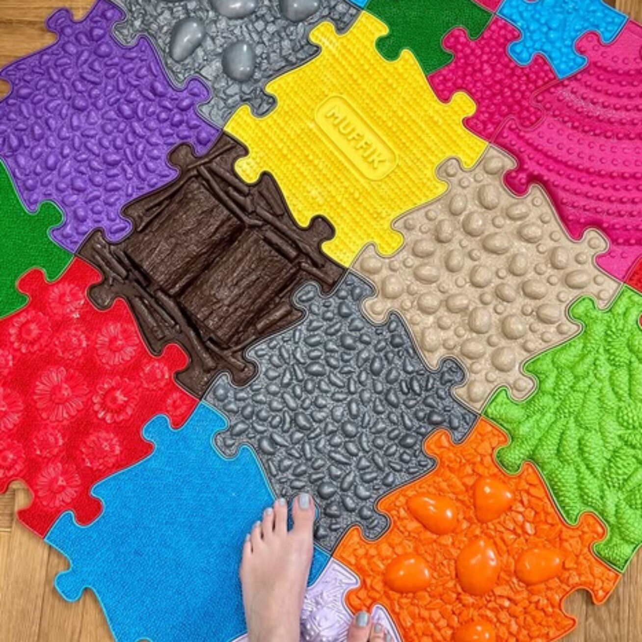 WOOPIE Sensorinis ortopedinis kilimėlis Royal Puzzle 26 vnt. + 4 maži 3 WOOPIE Sensorinis ortopedinis kilimėlis Royal Puzzle 26 vnt. + 4 maži 3