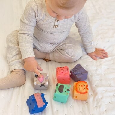 WOOPIE BABY sensoriniai kaladėliai „Gyvūnėliai“ – spaudžiama dėlionė + garsas, 6 el.
