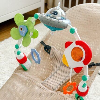 WOOPIE BABY Interaktyvus lankas su žaisliukais lovytei, grojantis lopšines 8 WOOPIE BABY Interaktyvus lankas su žaisliukais lovytei, grojantis lopšines 8