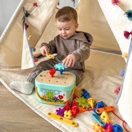 WOOPIE GREEN Konstrukcinis motorikos BOX Montessori 12w1 FSC 1 WOOPIE GREEN Konstrukcinis motorikos BOX Montessori 12w1 FSC 1